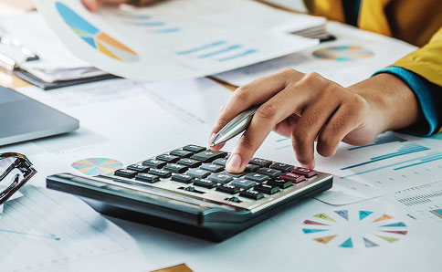 Financial Services & Insurance